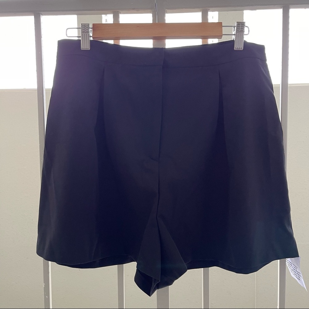 ASOS DESIGN Hourglass a-line tailored shorts with pleat front in black